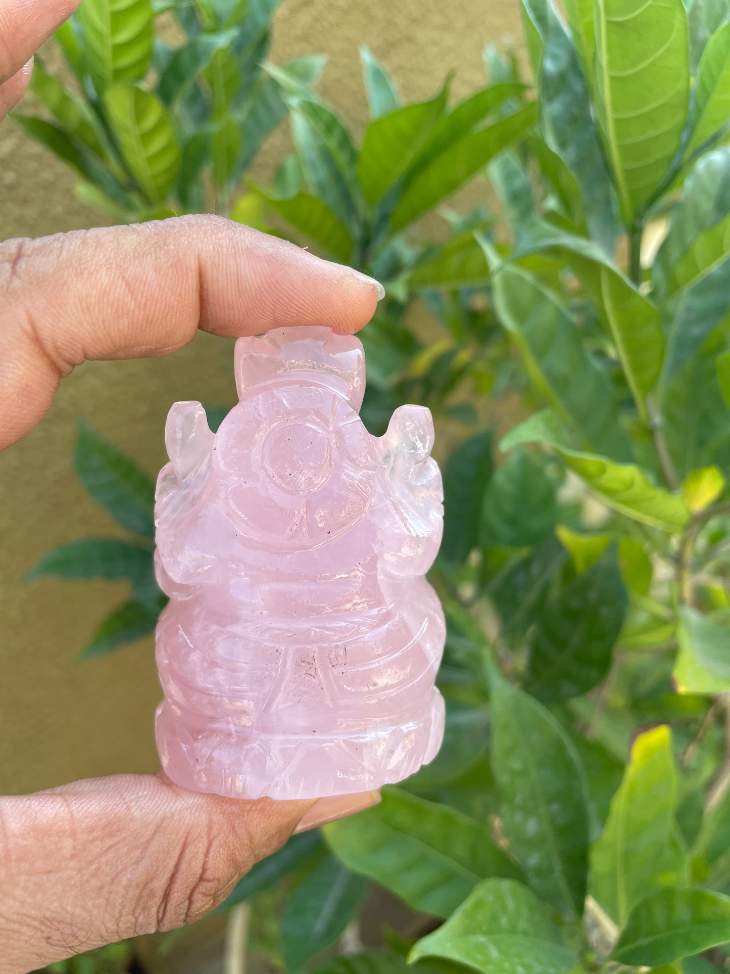 Rose quartz Ganesha