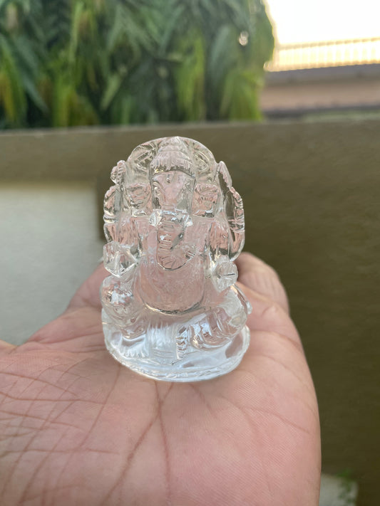 Clear quartz Ganesha