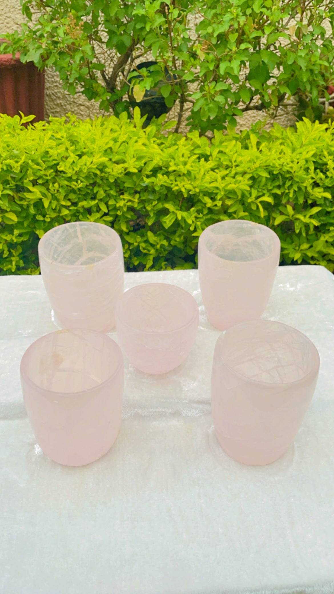 Glasses in Rose quartz.