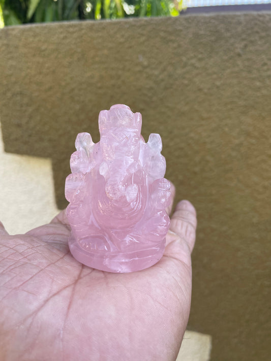 Rose quartz Ganesha